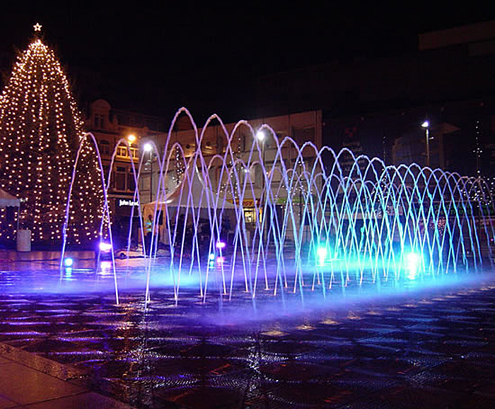 Fountains_Direct_Dry_plaza_fountains_1